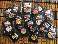 引札(ひきふだ)缶バッジ(大阪市立図書館DAオープンデータより)